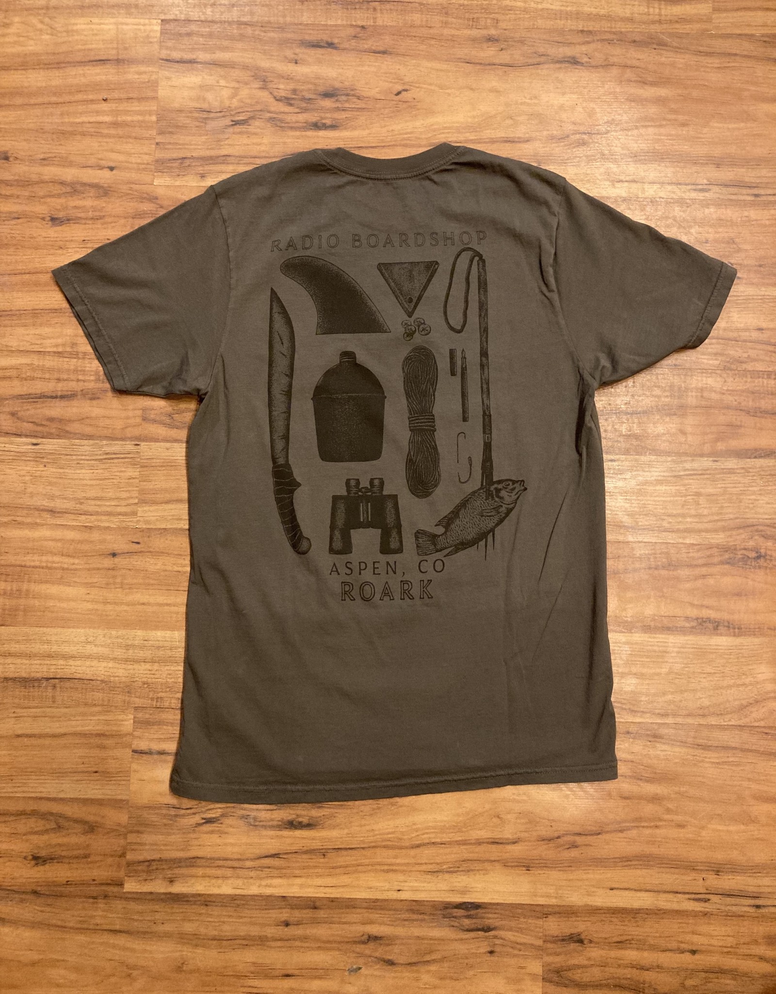 RADIO ROARK SURVIVAL KIT TEE