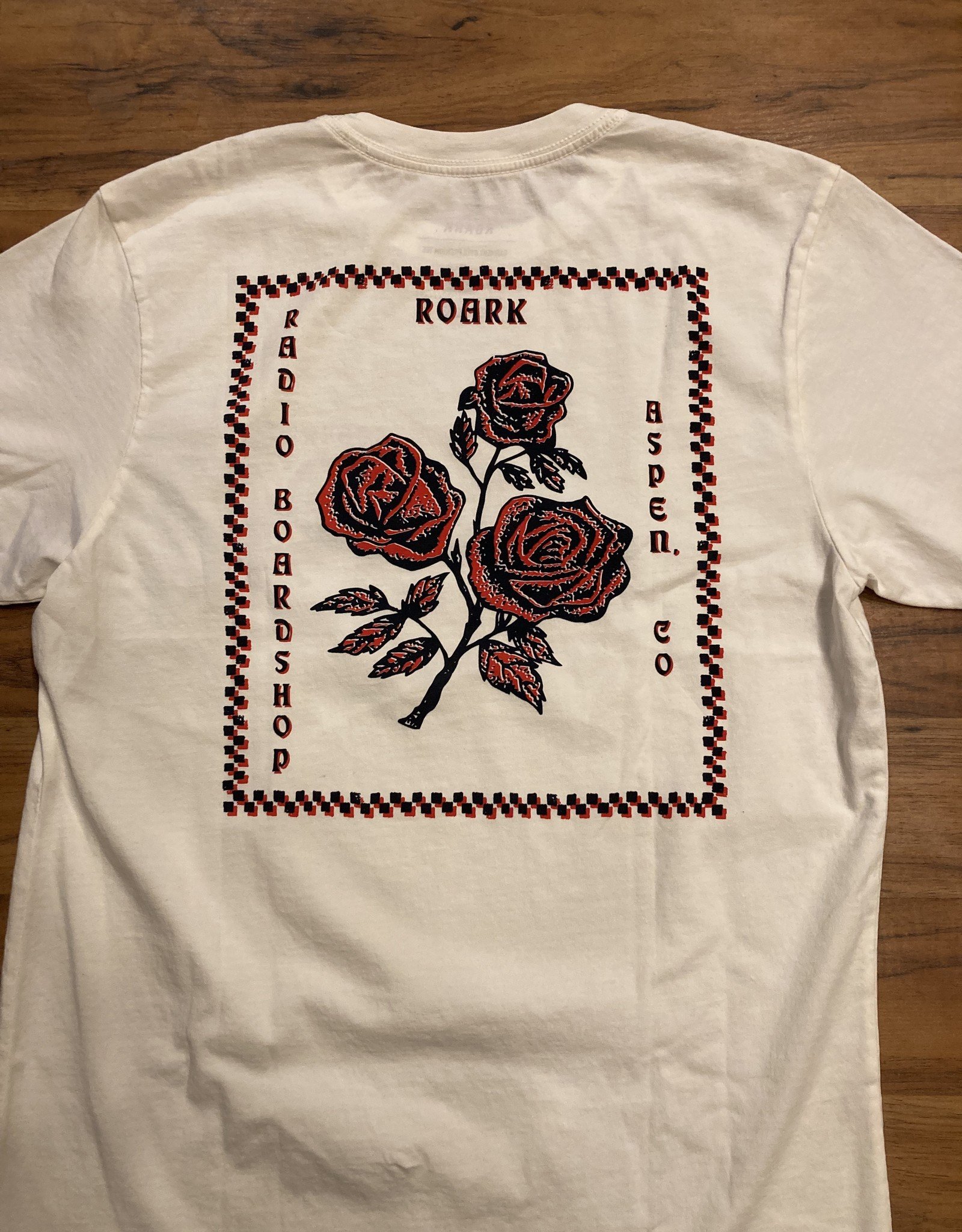 RADIO ROARK ROSES TEE