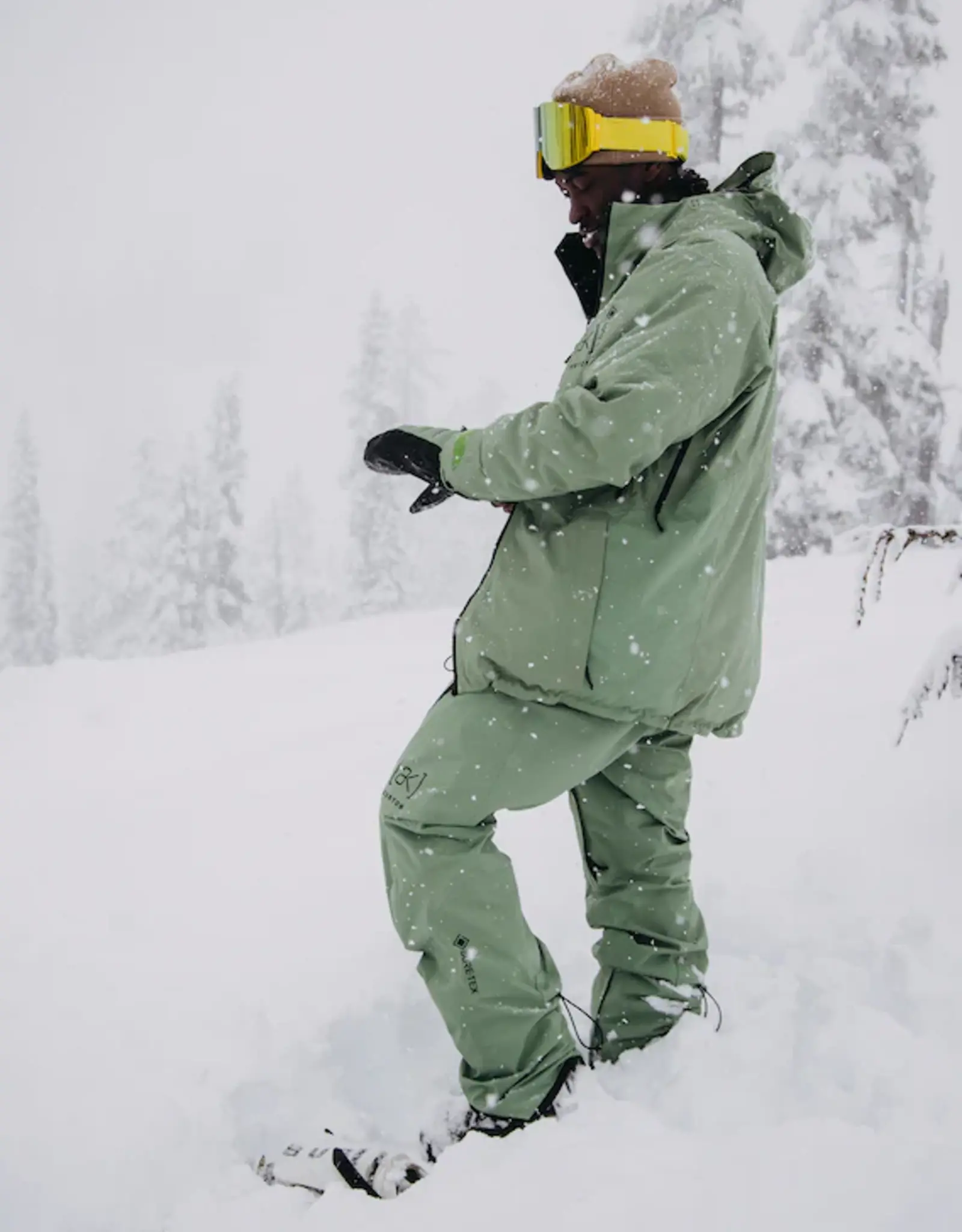 Burton AK Cyclic GORE-TEX 2L Snowboard Pant - Radio Boardshop