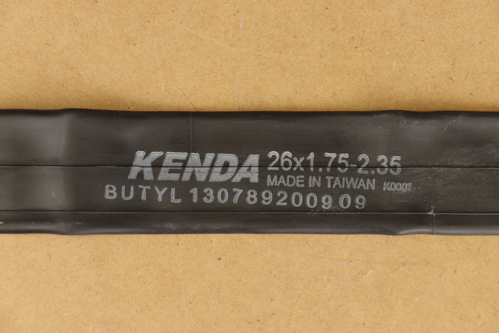 Kenda Two Pack Kenda 26 x 1.75-2.35 35mm Schrader Valve Inner Tubes
