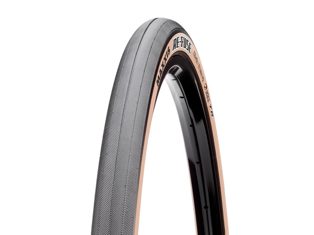 Maxxis Maxxis Re-Fuse 700 x 40c Folding, Tubeless Ready, 60TPI Tan Wall Bicycle Tire