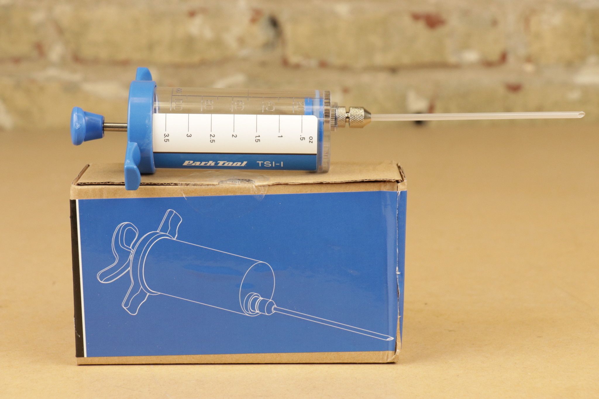 Park Tool TSI-1 Injecteur de mastic sans chambre à air pour pneus de vélo
