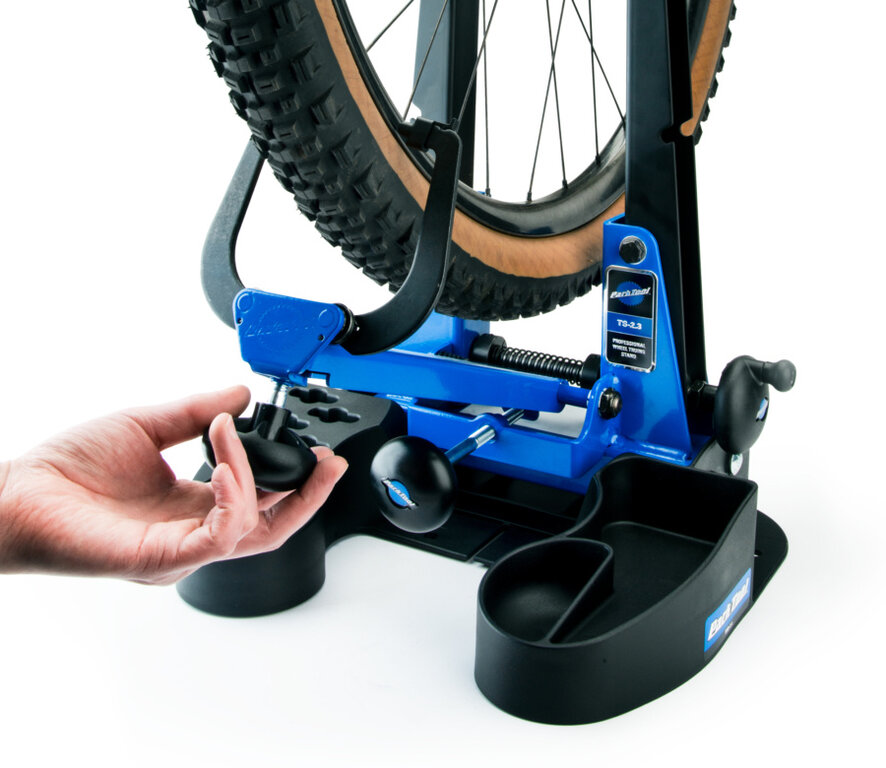 Park Tool Park Tool TS-2.3 POWDER COATED PRO WHEEL TRUING STAND BLK/BLUE