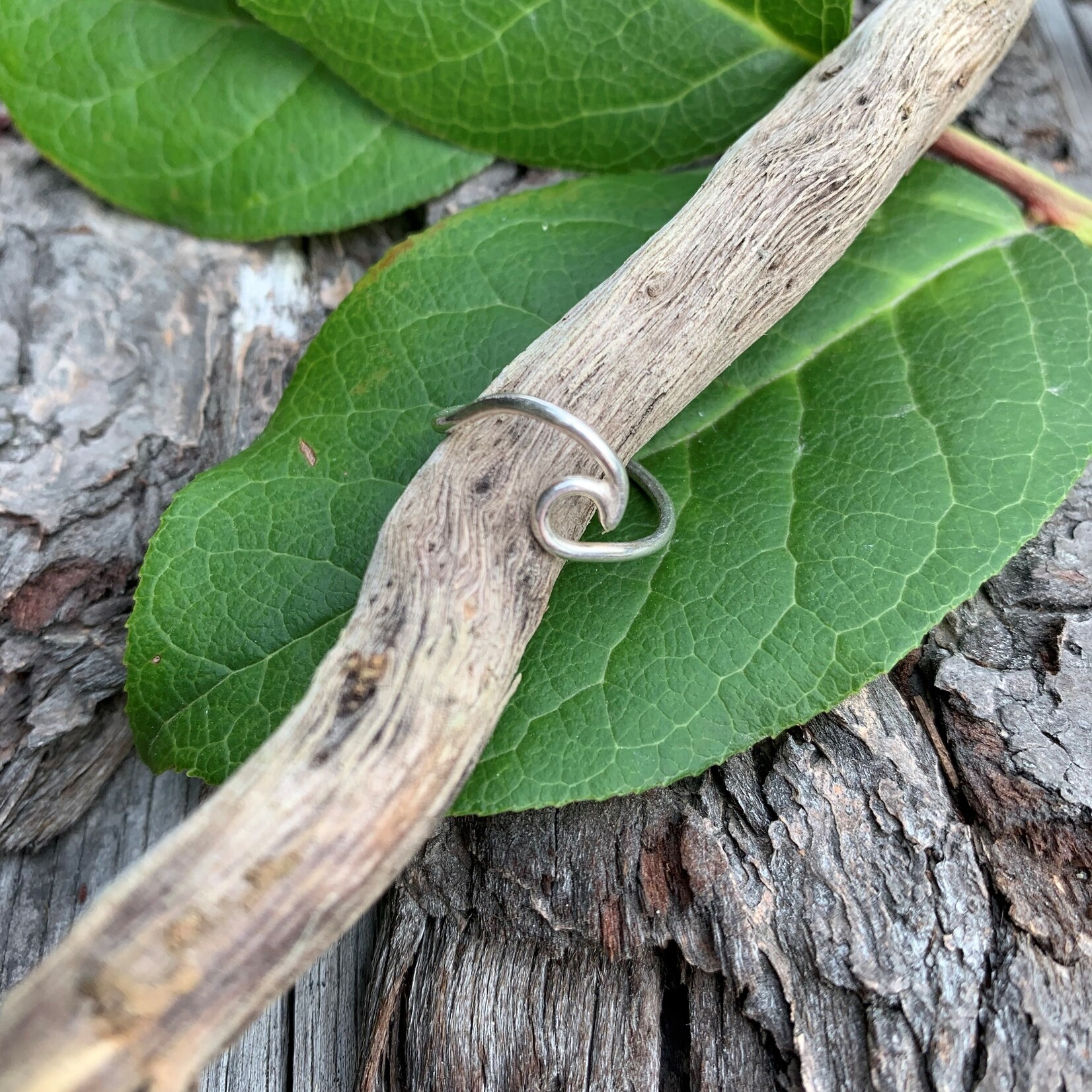Mermaids Tears Wave Ring Silver