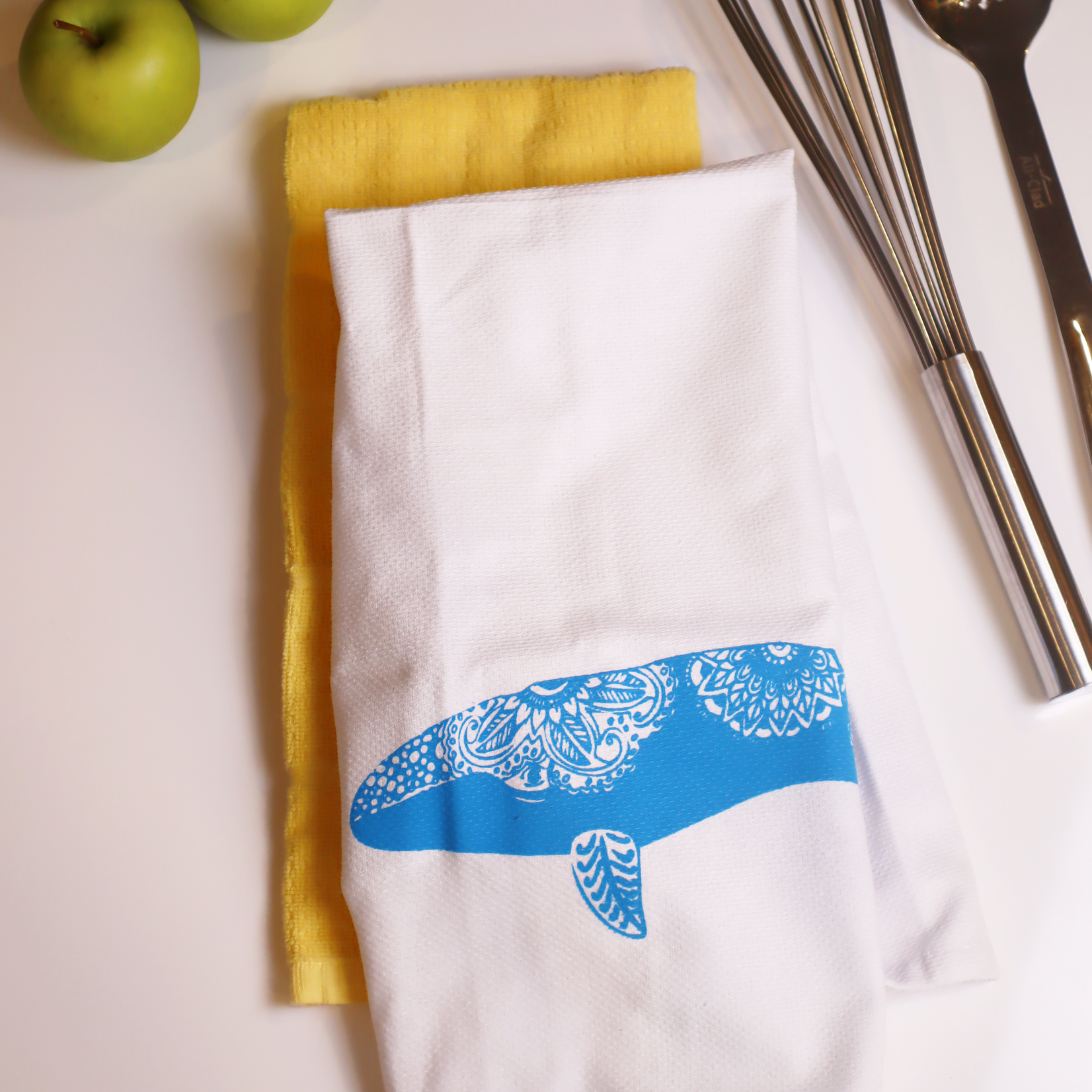 Rockfish Art Studio Lynette Dawson- Summerfeldt Grey Whale Tea Towel, Blue