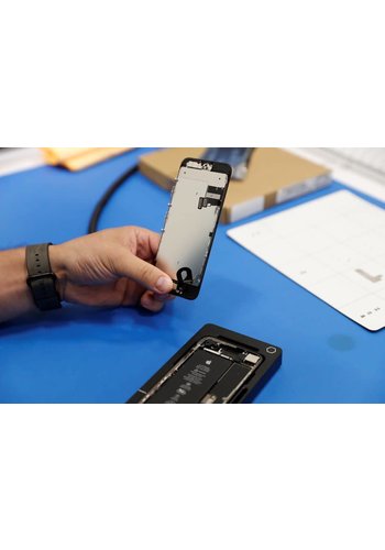 iPhone 6, 7 or 8 Replacement Battery (In-Store only) 