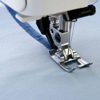 PFAFF SEWING STAR FOOT W/IDT™ (D,E,F,G,J,K,L)