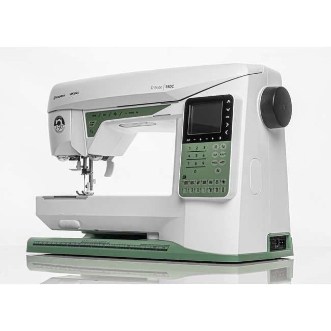 TRIBUTE™ 150 | C Sewing Machine