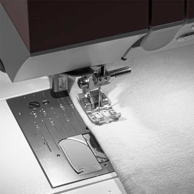 quilt ambition™ 635 Sewing Machine
