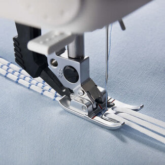 PFAFF Pfaff Three Hole Yarn Foot for IDT™ System