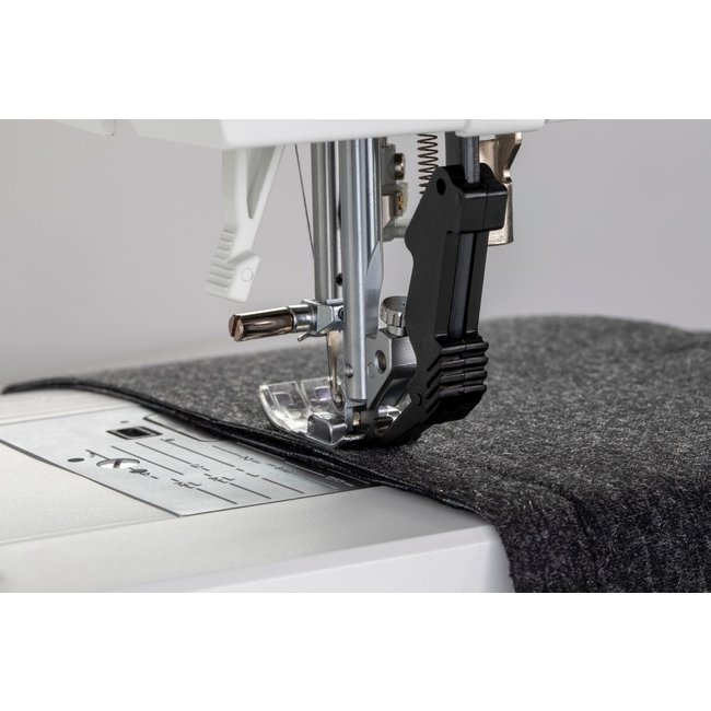 ambition™ 610 Sewing Machine