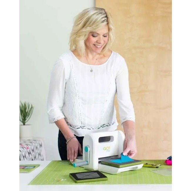 GO! Me® Fabric Cutter Starter Set