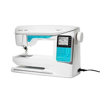 Husqvarna Viking Previously Owned OPAL™ 650 Sewing Machine