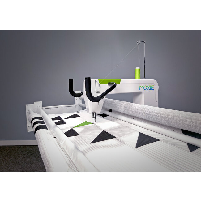 HQ Moxie Longarm Quilting Machine