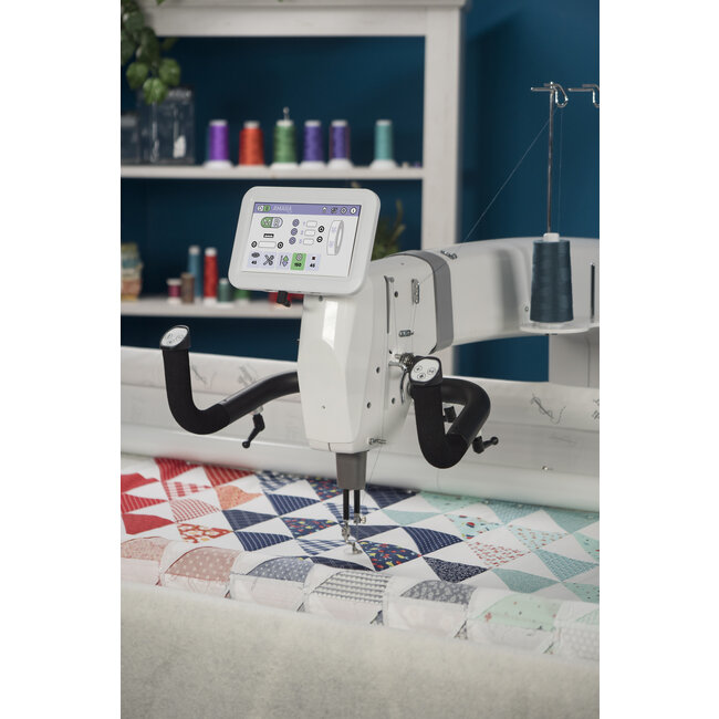 HQ Amara 24 Longarm Quilting Machine