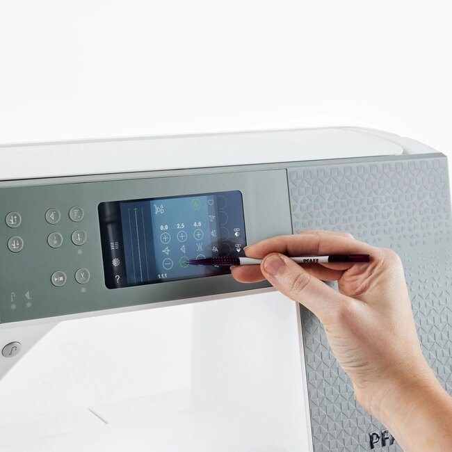 quilt expression™ 720 Special Edition Sewing Machine