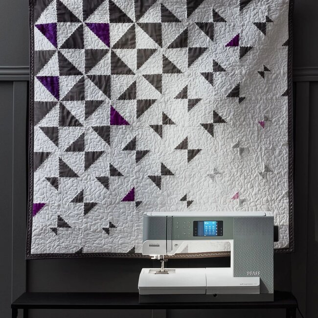 quilt expression™ 720 Special Edition Sewing Machine