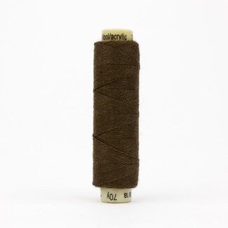 Wonderfil Ellana™ 12wt Wool/Acrylic Thread - Chestnut