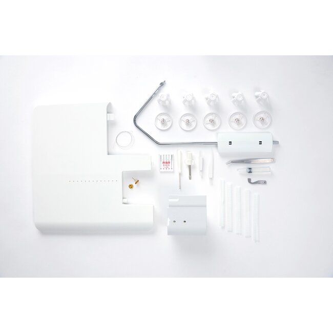 admire™ air 6000 Air-Threading Coverlock Machine