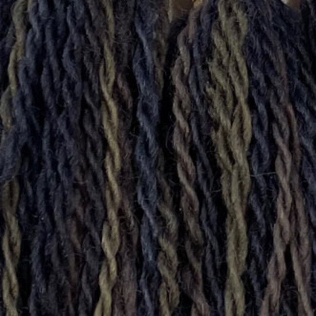 Wool Thread: O531 - Black Nut