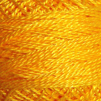 Valdani Perle Cotton Size 8, Solids: 1313 - Mango