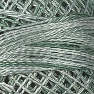 Valdani Perle Cotton Size 12, Varigates:  O556 - Wintergreen Mint