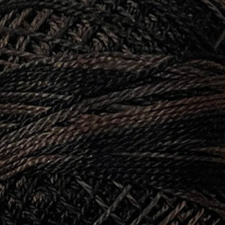Valdani Perle Cotton Size 12, Varigates:  O501 - Ebony Almond