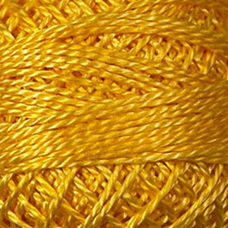 Valdani Perle Cotton Size 12, Varigates:  O12 - Sunshine Glory