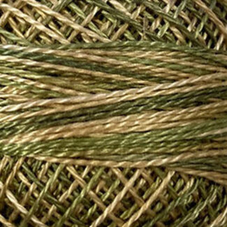 Valdani Perle Cotton Size 12, Varigates:  M47 - Robin`s Nest
