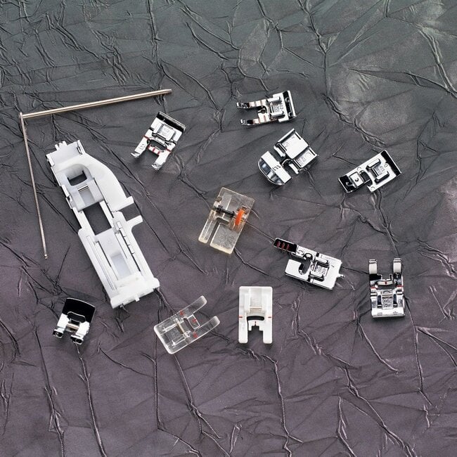 EMERALD™ |118 Sewing Machine