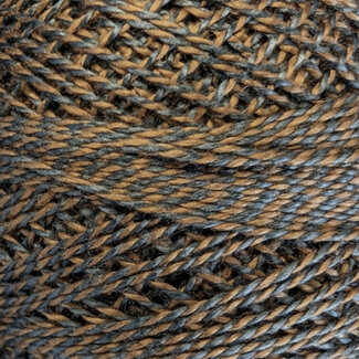 Valdani Perle Cotton Size 8, variegated: PT27 - Beach Waves