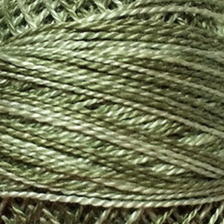 Valdani Perle Cotton Size 8, variegated: O579 - Faded Olive