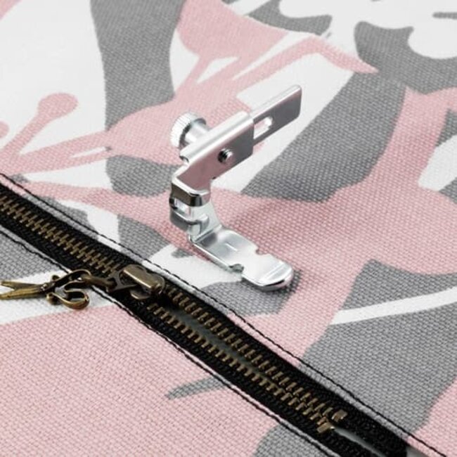 Zipper foot, adjustable (plus piping) for Brother