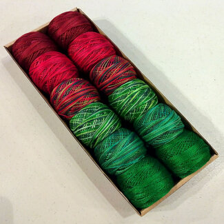 Valdani Perle Cotton Size 8 Collection: Two at Christmas