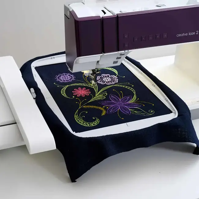 Pfaff Creative Supreme Hoop 360 x 260