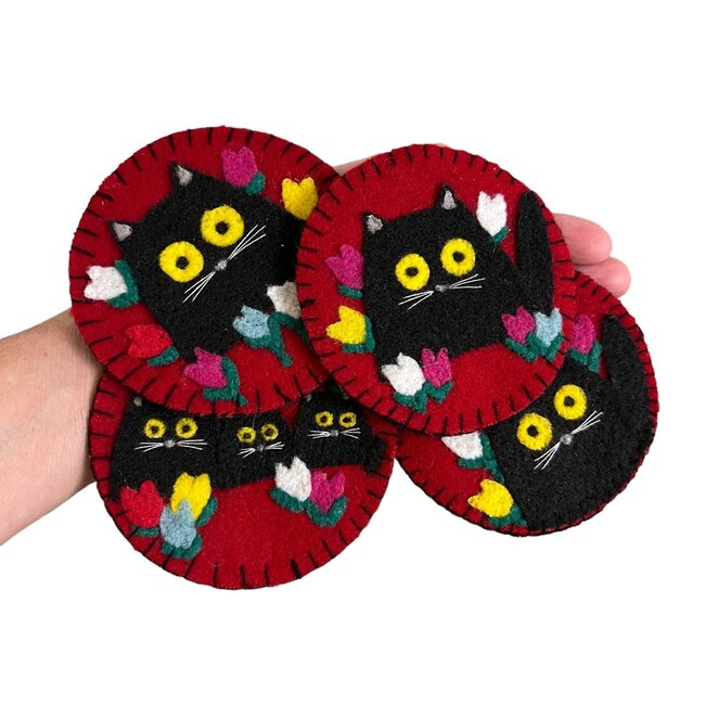 Maud Lewis-inspired Coaster Sewing and Felting Kit