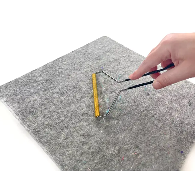 The Gypsy Quilter Wool Mat Cleaning Tool