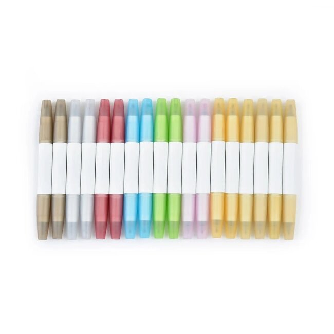 MOMENTO™ Dual Tip Metallic Marker Multi Pack (18 ct)