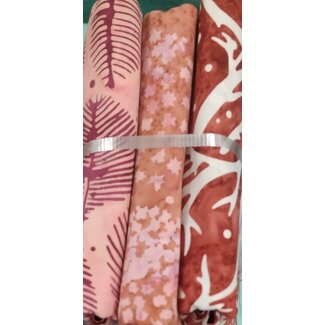 Island Batiks Batik 3 Meter Bundle, Pink