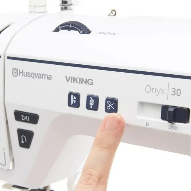 ONYX™ 30 Sewing Machine