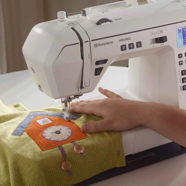 ONYX™ 30 Sewing Machine