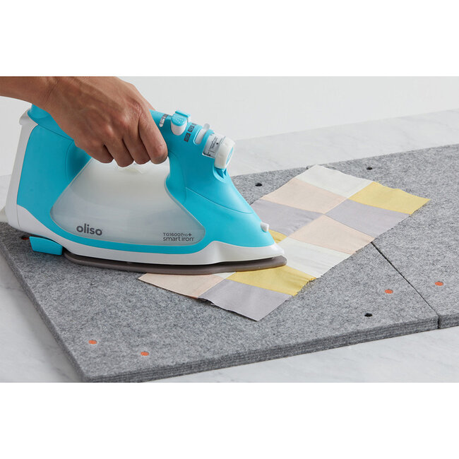 Wool MultiMat™ - Grey 14in x 14in (35.56cm x 35.56cm)