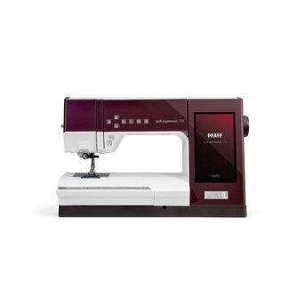 PFAFF quilt expression™ 725 sewing machine
