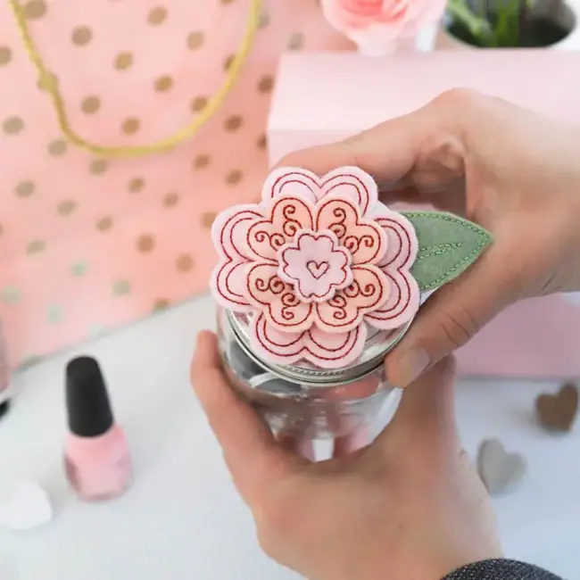 Seasonal Jar Toppers