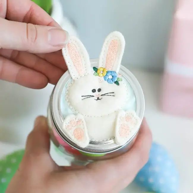 Seasonal Jar Toppers