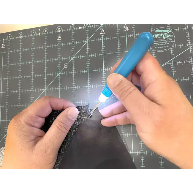 Lighted Seam Ripper