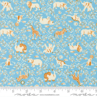 Moda Animal Park Fun, Turning Animals Latice, Sky $0.24/cm or $24/m