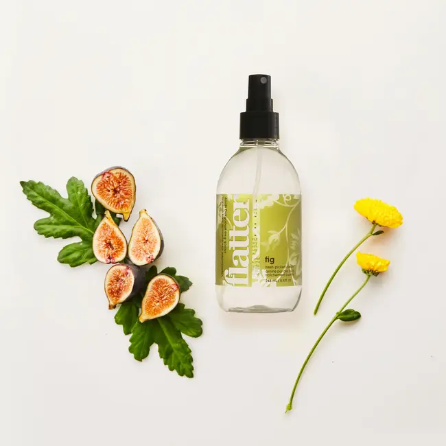 Flatter Ironing & Smoothing Spray Fig