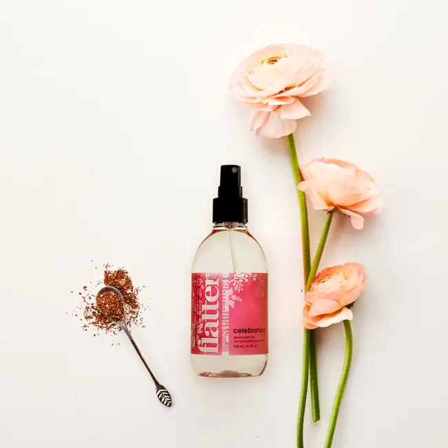 Flatter Ironing & Smoothing Spray Celebration