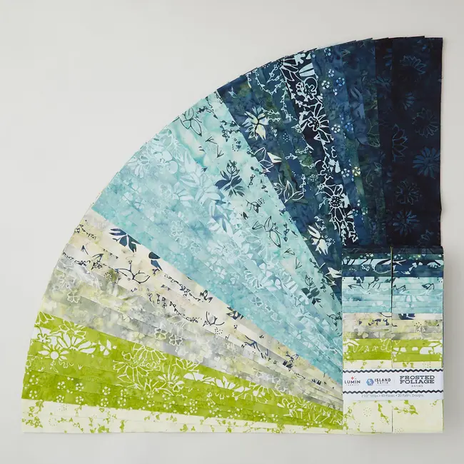 Gaia in Frosted Foliage - Block of the Month